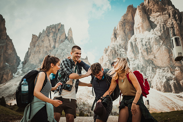 Group Hiking in the Mountains of Velaris